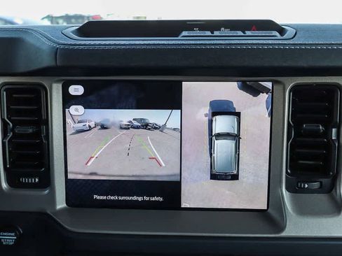 Used 2025 Ford Bronco Outer Banks AWD/4WD image 29
