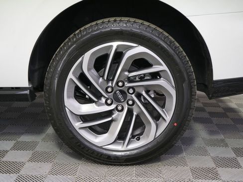 New 2026 Lincoln Navigator Reserve AWD/4WD image 21