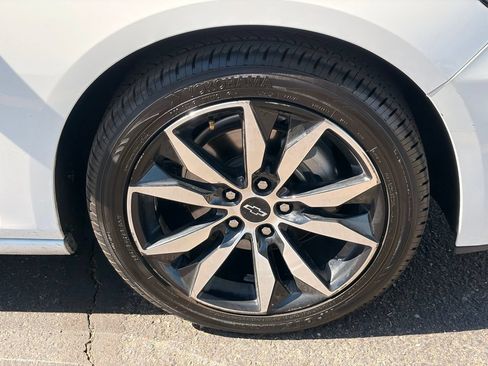 Used 2023 Chevrolet Malibu RS w/ Driver Confidence Package FWD image 10