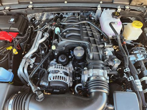 New 2026 Jeep Gladiator Sport image 22