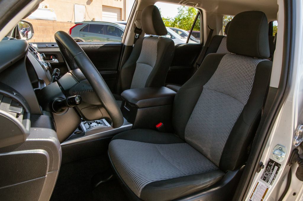 Used 2019 Toyota 4Runner SR5 AWD/4WD image 12