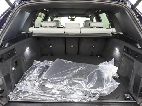 New 2026 BMW X5 xDrive40i w/ M Sport Package image 23