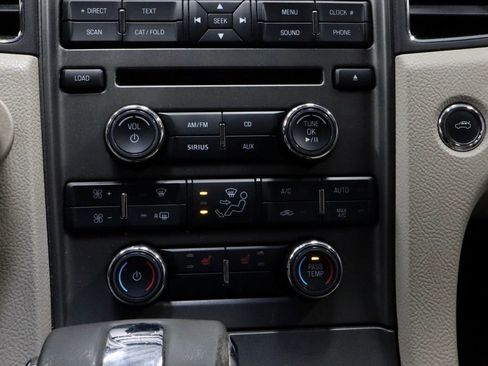 Used 2011 Ford Taurus SEL w/ 201A Rapid Spec Order Code image 33