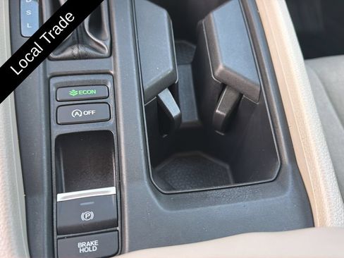 Used 2024 Honda Accord EX image 24