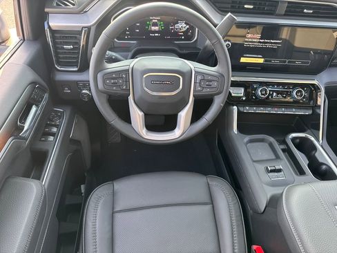 New 2026 GMC Sierra 2500 Denali w/ Denali Reserve Package AWD/4WD image 14