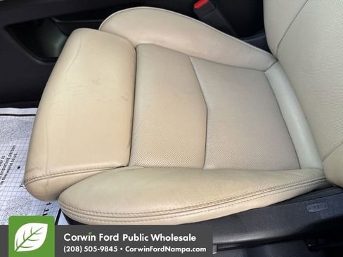 Used 2017 Cadillac XT5 FWD image 26