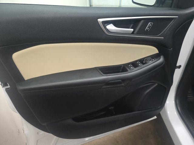 Certified 2024 Ford Edge SEL w/ Convenience Package AWD/4WD image 18