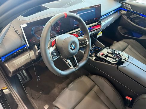 New 2026 BMW M5 Touring image 23