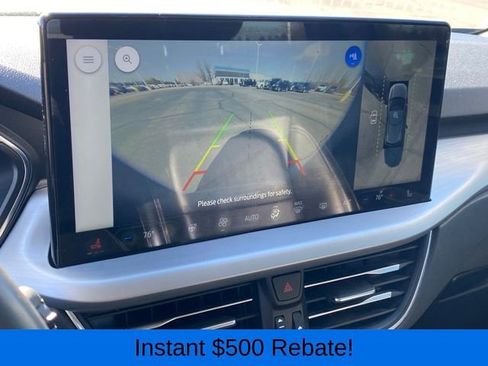 Used 2023 Ford Escape Platinum image 10