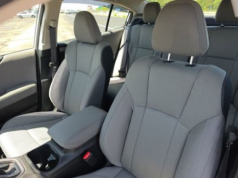 Used 2025 Subaru Legacy Premium AWD/4WD image 10