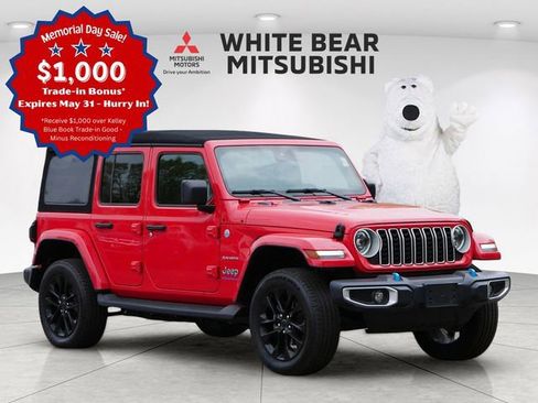 Used 2024 Jeep Wrangler Unlimited Sahara w/ Safety Group AWD/4WD image 1