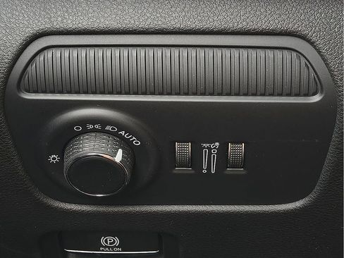 New 2026 Jeep Grand Wagoneer Limited AWD/4WD image 17