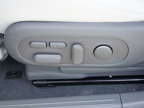 New 2026 Hyundai Ioniq 5 Limited image 22