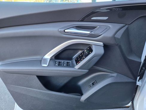 New 2025 Audi Q5 Premium AWD/4WD image 17