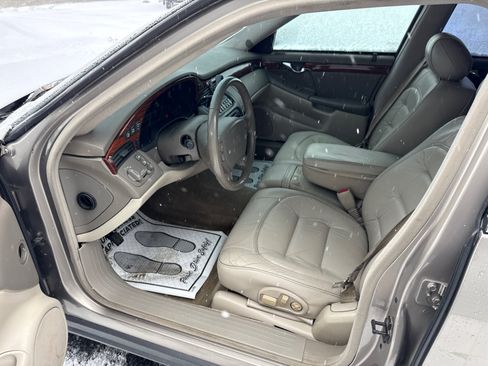 Used 2003 Cadillac De Ville 4dr Sdn w/ Comfort & Convenience Package image 8