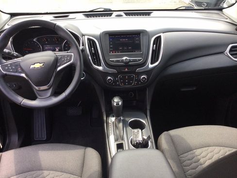Used 2020 Chevrolet Equinox LT AWD/4WD image 18