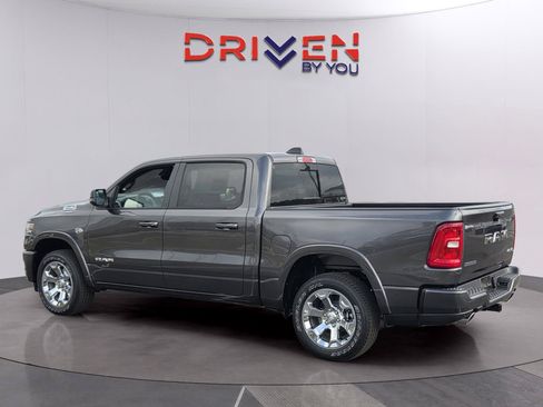 New 2026 RAM 1500 Big Horn AWD/4WD image 3