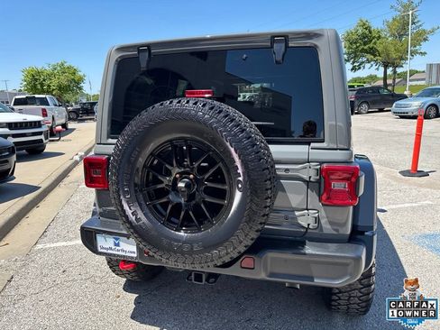Used 2022 Jeep Wrangler Unlimited Rubicon w/ LED Lighting Group AWD/4WD image 22
