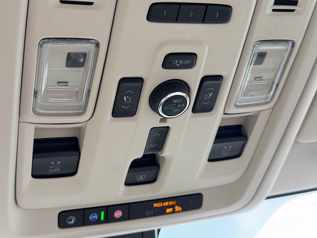 Used 2022 GMC Yukon Denali AWD/4WD image 26