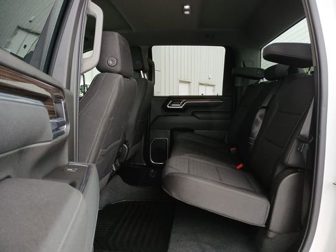 Certified 2025 Chevrolet Silverado 2500 LT w/ Convenience Package AWD/4WD image 26