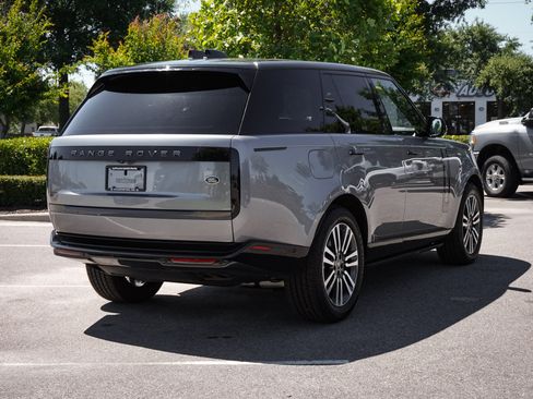 Used 2023 Land Rover Range Rover SE AWD/4WD image 10