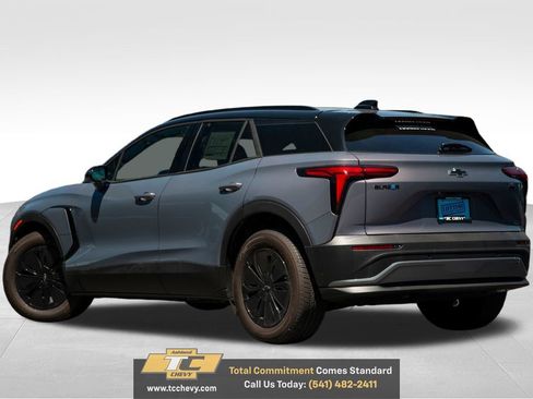New 2026 Chevrolet Blazer EV LT w/ Midnight/Sport Edition AWD/4WD image 7