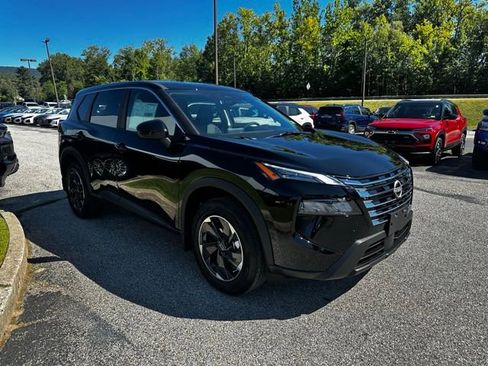 New 2026 Nissan Rogue SV image 3