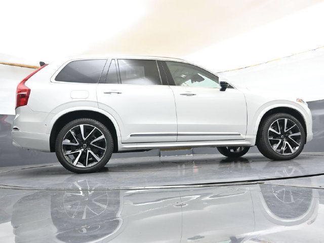Used 2025 Volvo XC90 B5 Plus w/ Protection Package Premier AWD/4WD image 34