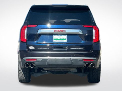 Used 2021 GMC Yukon XL Denali w/ Denali Premium Package AWD/4WD image 4