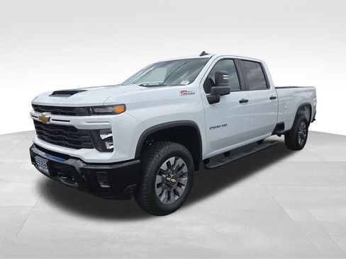 New 2026 Chevrolet Silverado 2500 Custom w/ Custom Value Package AWD/4WD image 1