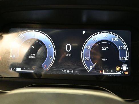 Used 2025 Jeep Grand Cherokee Altitude AWD/4WD image 27