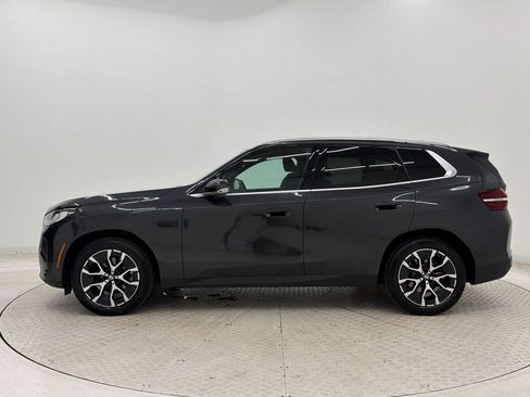 Certified 2025 BMW X3 xDrive30i w/ Premium Package AWD/4WD image 2