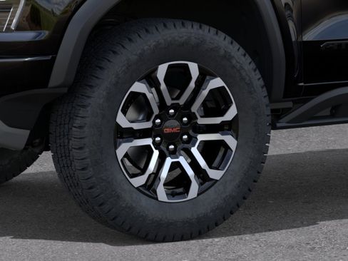 New 2026 GMC Canyon AT4 w/ Nightfall Edition AWD/4WD image 9