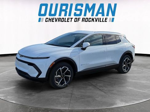 New 2026 Chevrolet Equinox EV LT image 2