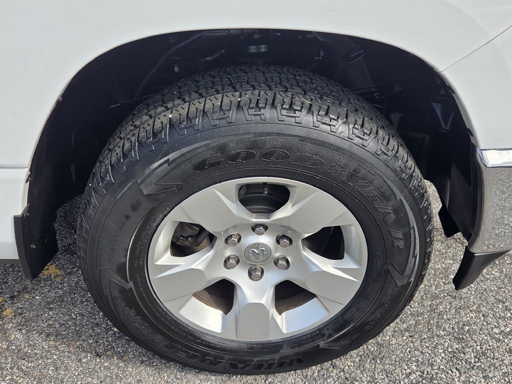 Used 2021 RAM 1500 Big Horn w/ Trailer Tow Group AWD/4WD image 8