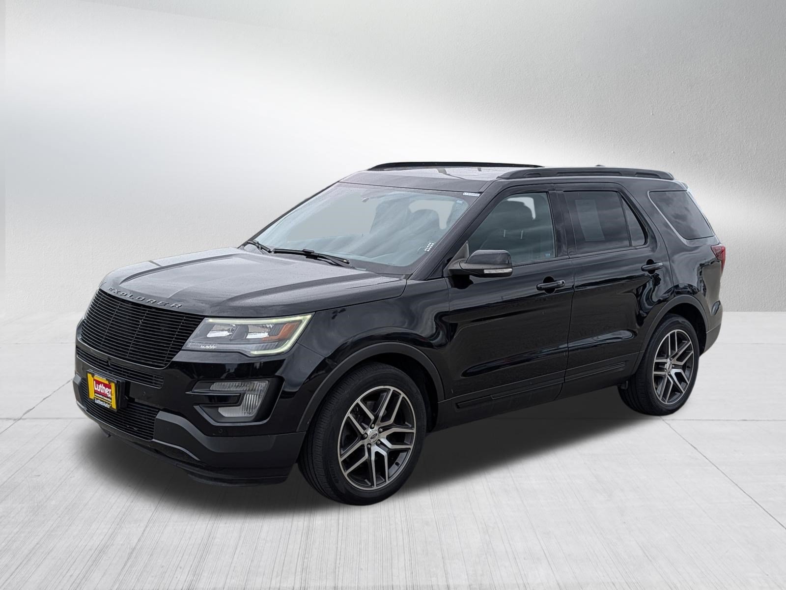 Used 2017 Ford Explorer Sport w/ Equipment Group 401A AWD/4WD image 3