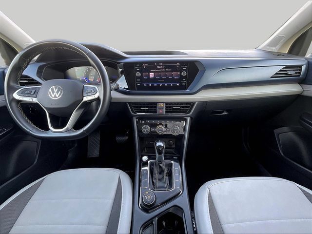 Used 2024 Volkswagen Taos SE AWD/4WD image 9