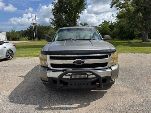 Used 2007 Chevrolet Silverado 1500 LT w/ South Central Value Package RWD image 6