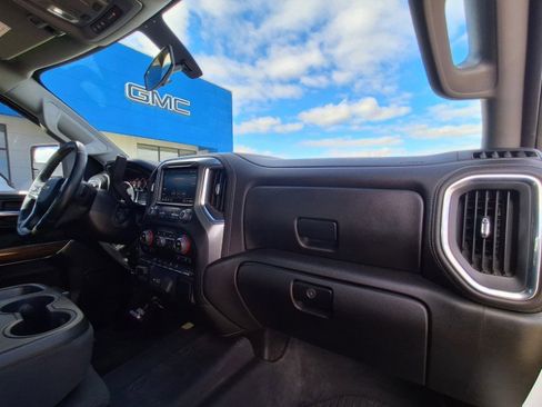 Used 2023 Chevrolet Silverado 2500 LT w/ Convenience Package image 14