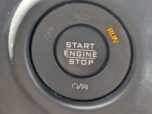 Used 2021 Jeep Wrangler Unlimited Rubicon AWD/4WD image 30