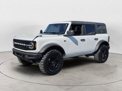 Certified 2024 Ford Bronco Wildtrak image 7