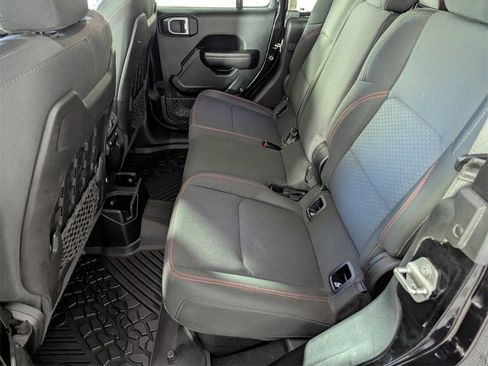 Certified 2020 Jeep Gladiator Rubicon image 16