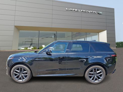 Used 2023 Land Rover Range Rover Sport SE Dynamic AWD/4WD image 6