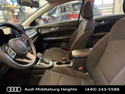 Used 2020 Kia Forte LXS image 9