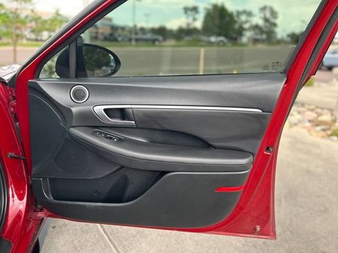 Used 2023 Hyundai Sonata SEL FWD image 32
