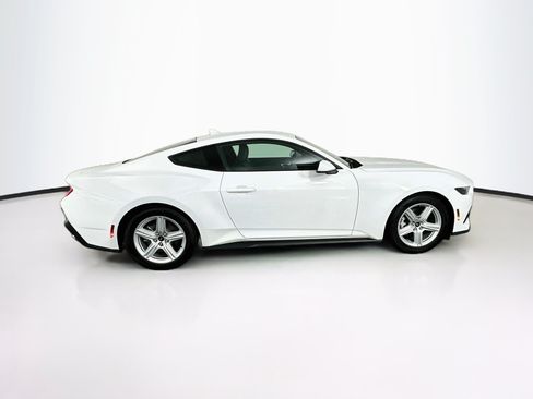 Used 2026 Ford Mustang Premium RWD image 10