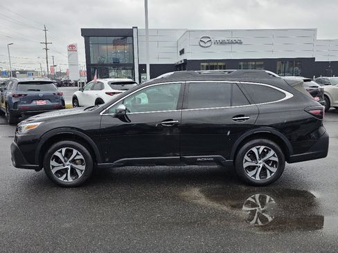 Used 2022 Subaru Outback Touring image 12