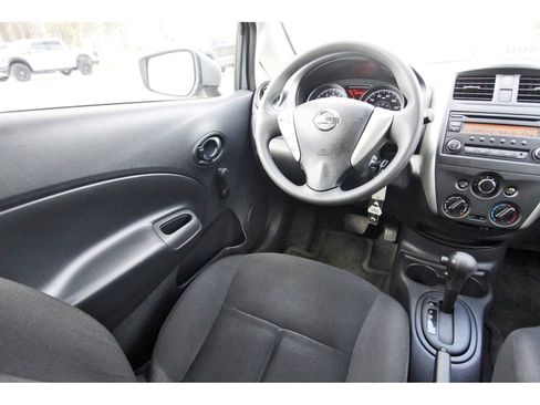 Used 2015 Nissan Versa Note S Plus image 9