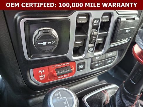 Certified 2020 Jeep Wrangler Unlimited Rubicon w/ Cold Weather Group AWD/4WD image 36
