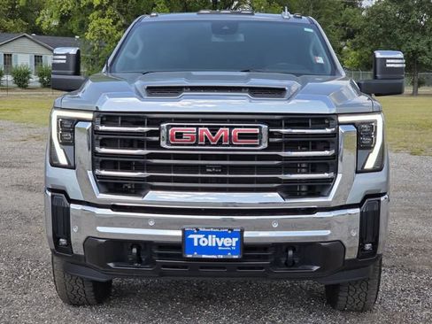 Used 2025 GMC Sierra 2500 SLT w/ SLT Premium Package AWD/4WD image 3